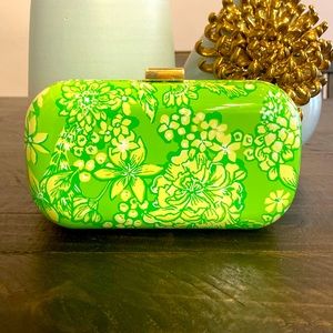 Lily Pulitzer clutch